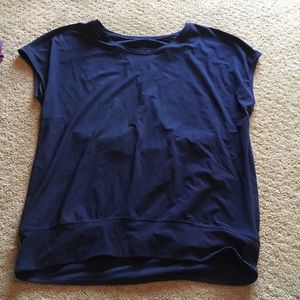 Lululemon blue top